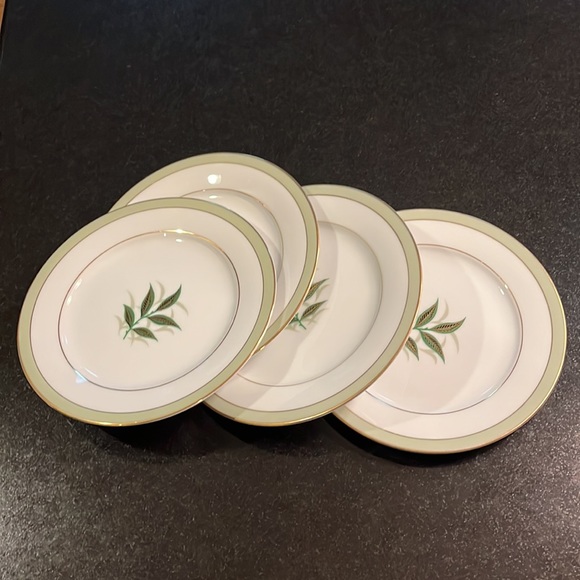 Salad Plates "Greenbay" by NORITAKE. Set of 4. - Picture 5 of 6